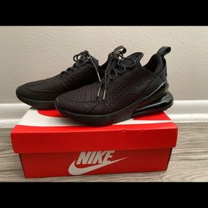 Nike air max 270 BNIB